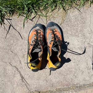 La Sportiva Finale climbing shoes size 45